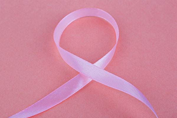 乳癌患者在PDL1检测阴性的情况下，但TMB高突变负荷，选择免疫后，长久起效的一例经典案例。